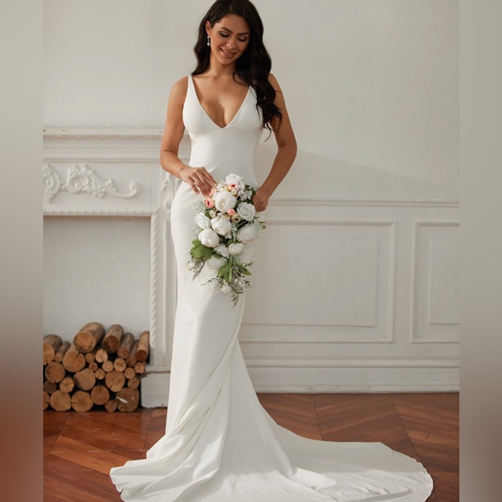 HEBEOS wedding dress